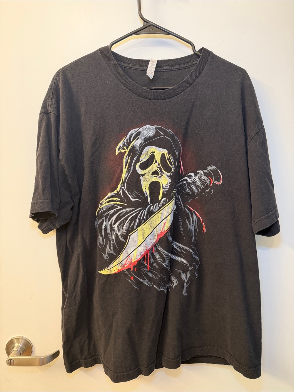 Ghost face graphic tee